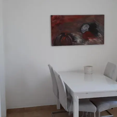 Suncano Apartment *